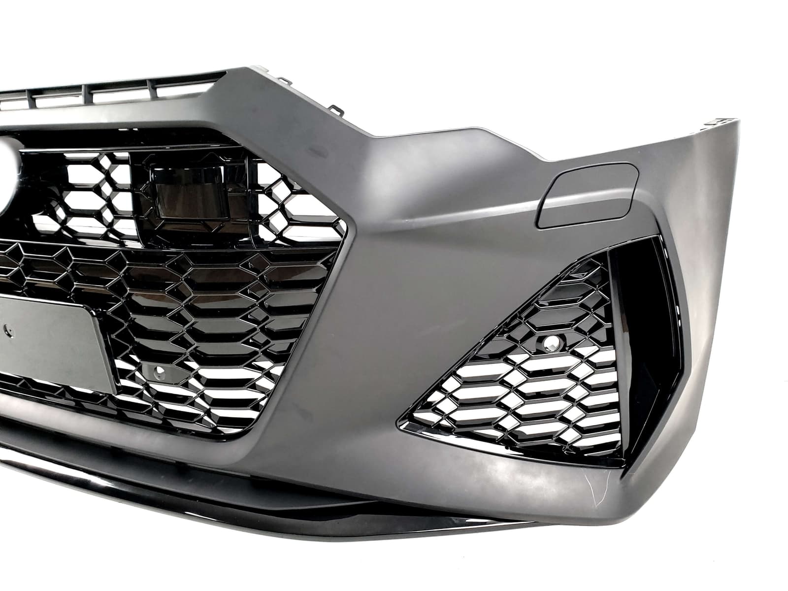 Передній бампер (в стилі RS6) Avant на Audi A6 C8 2018-2023 року 3