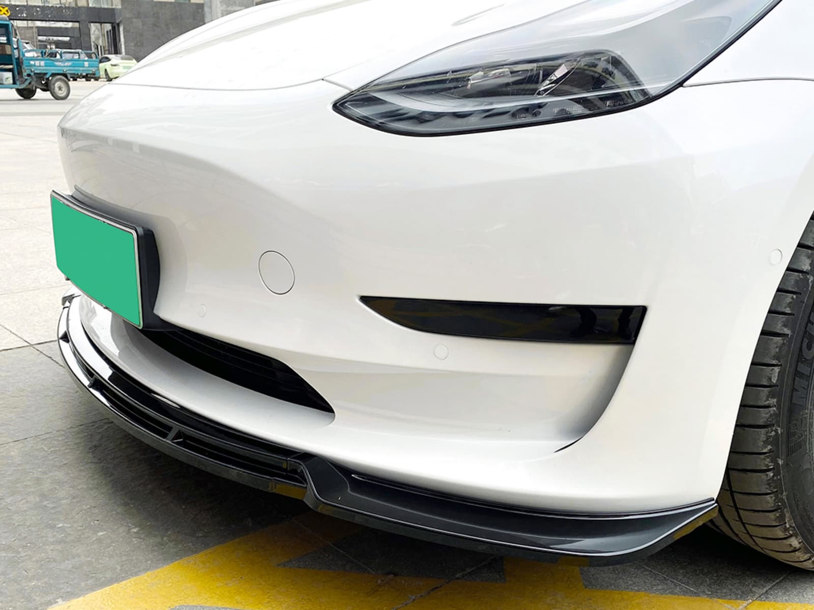 Спідниця накладка переднього бампера Maxton Design для Tesla Model 3 2017-2024 ABS пластик, колір чорний глянець 3