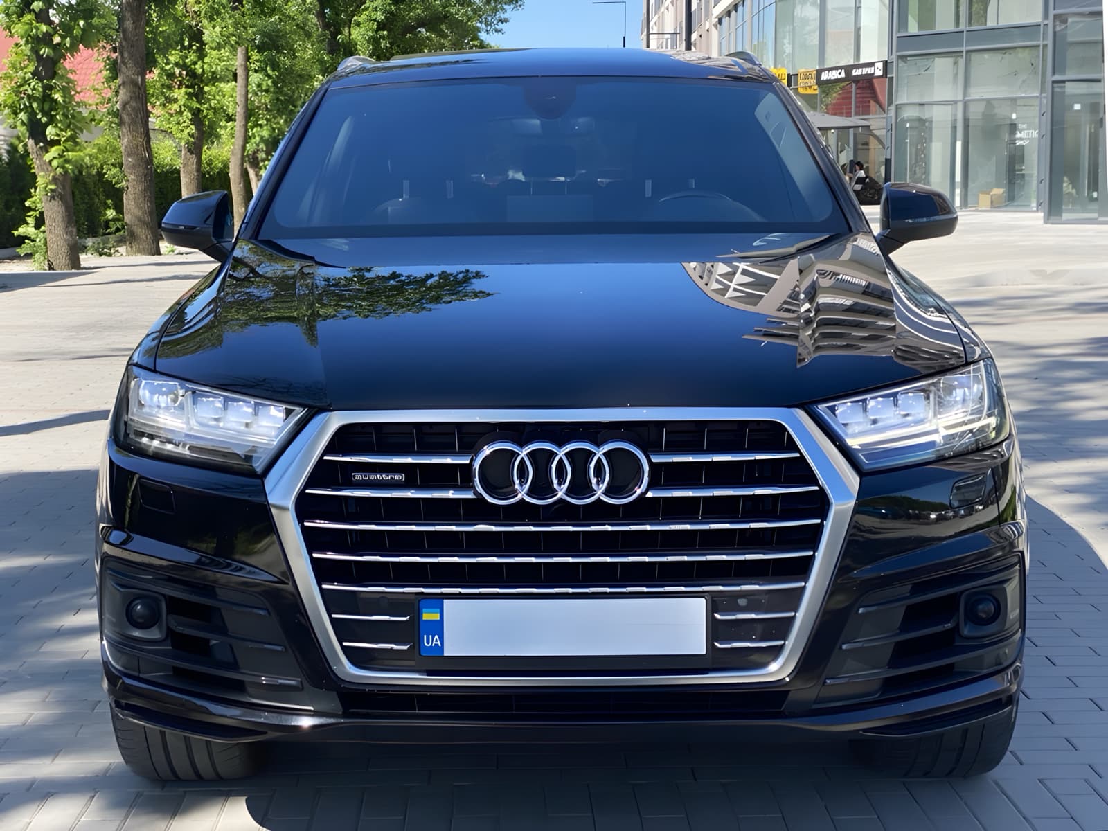 Бампер передній у зборі S-Line ПІД РАДАРИ Audi Q7 4M 2015-2019