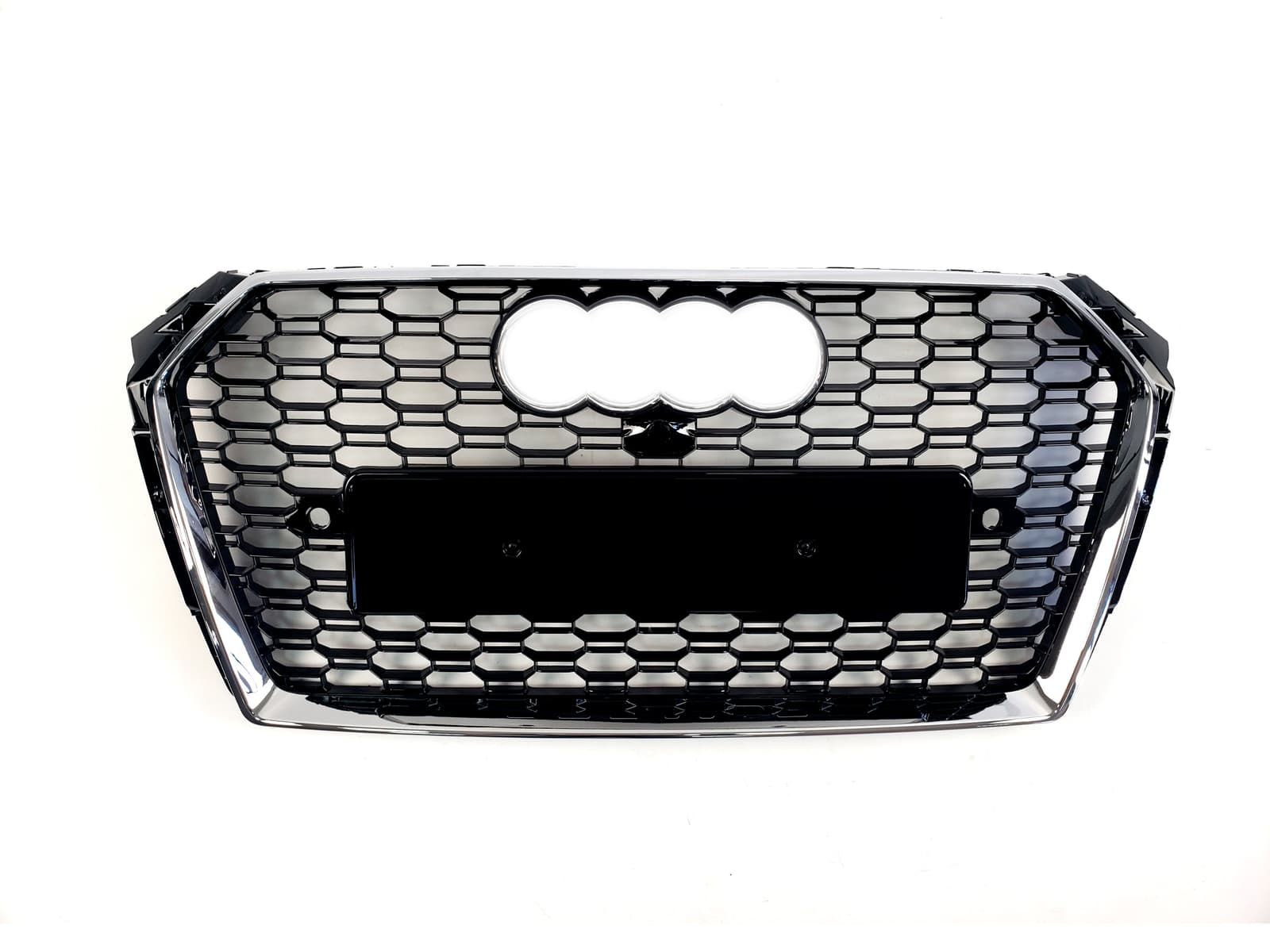 Решітка радіатора Chrome Black (в стилі RS4) на Audi A4 B9 2015-2019 року