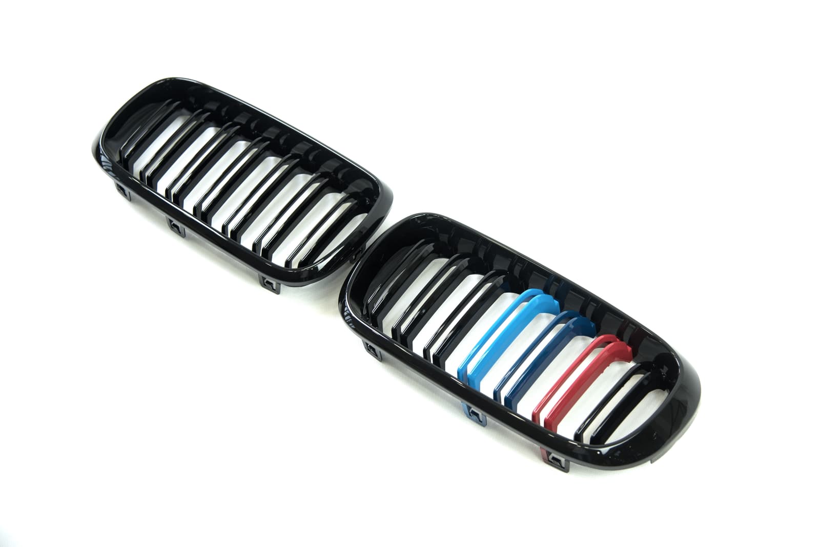 Ніздрі M-color (Подвійні M-Look) на BMW X5 F15 2013-2018 року 2
