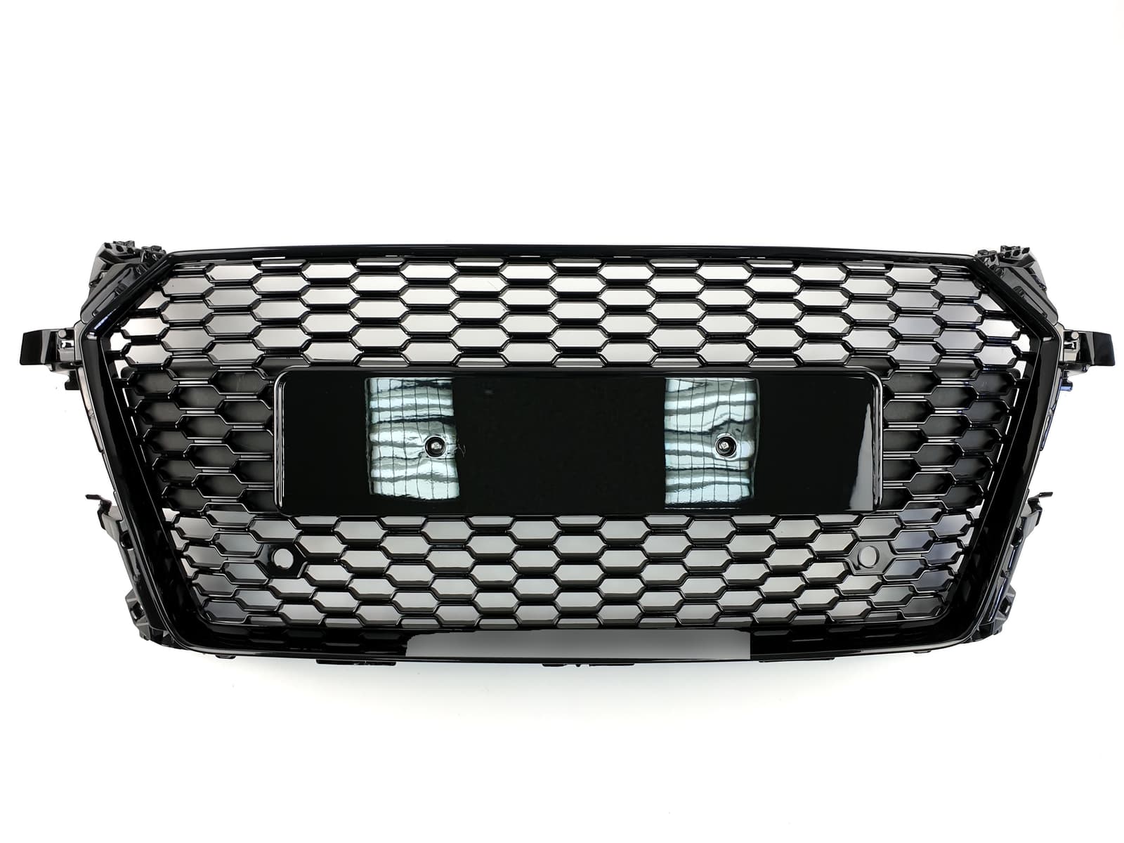 Решітка радіатора Full Black (в стилі TTRS) на Audi TT 8S 2014-2018 року