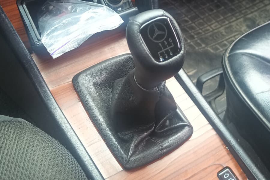 Ручка КПП V3 (шкіра)