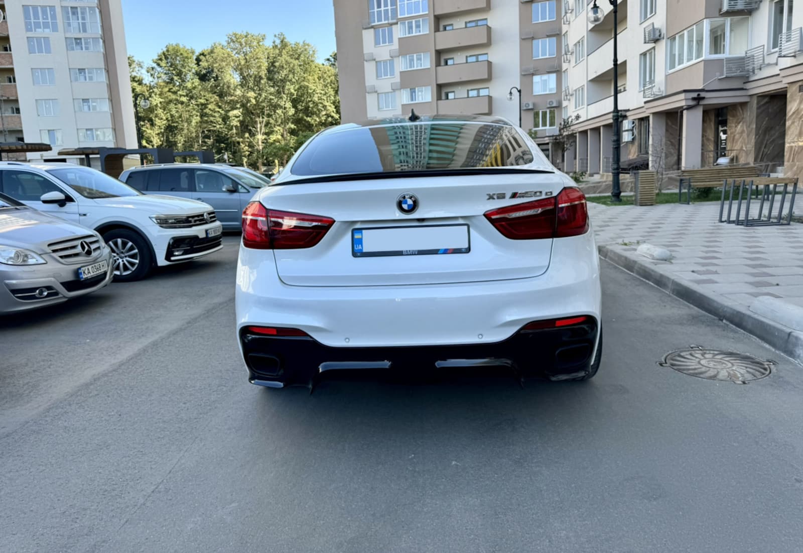 Спойлер Чорний глянець V1 на BMW X6 F16 2014-2018 року 6