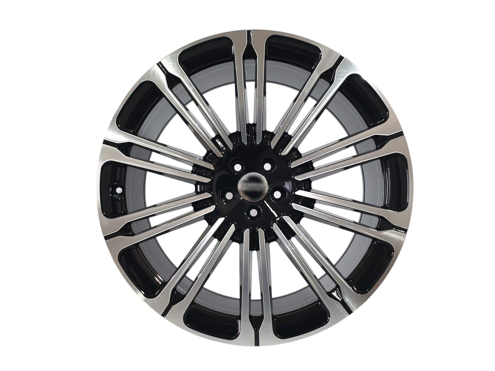 R22 BMF (одноширокі 9.5J ET43) на Land Rover Range Rover Velar L560 2017-2021 року