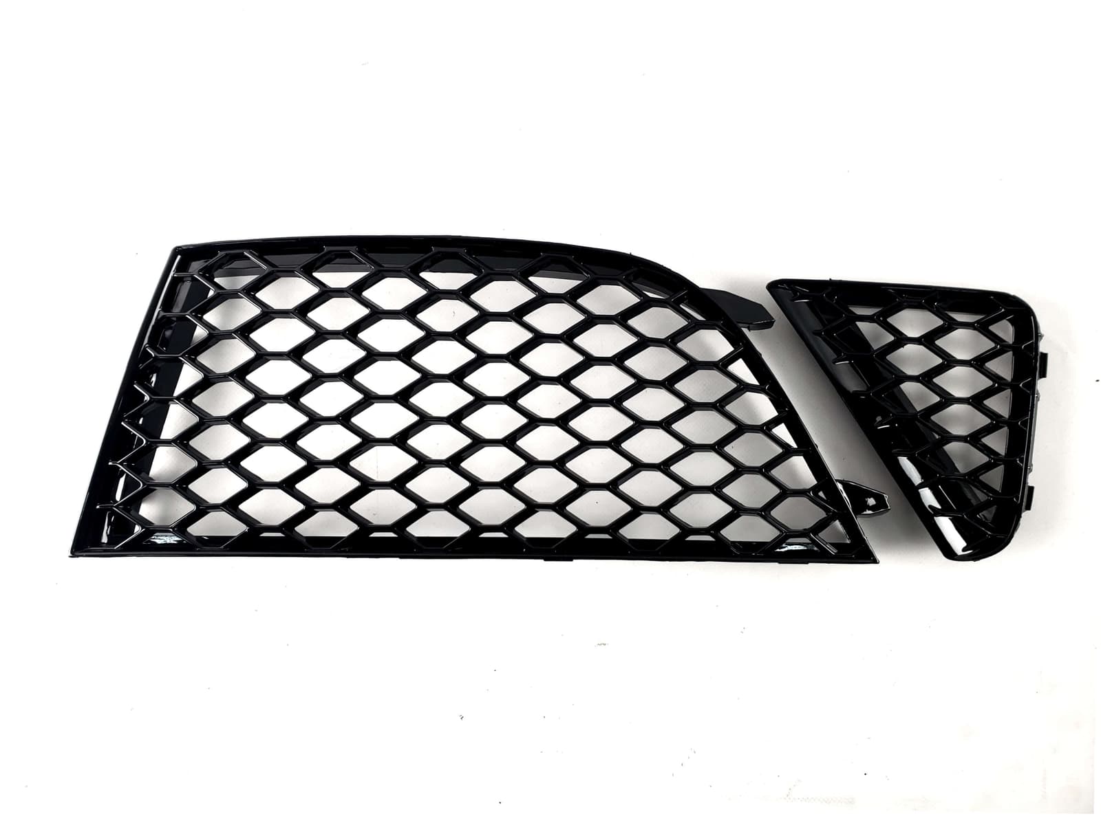 Решітки в бампер Full Black (RS бампер комплект V1) на Audi A4 B8 2007-2011 року 3