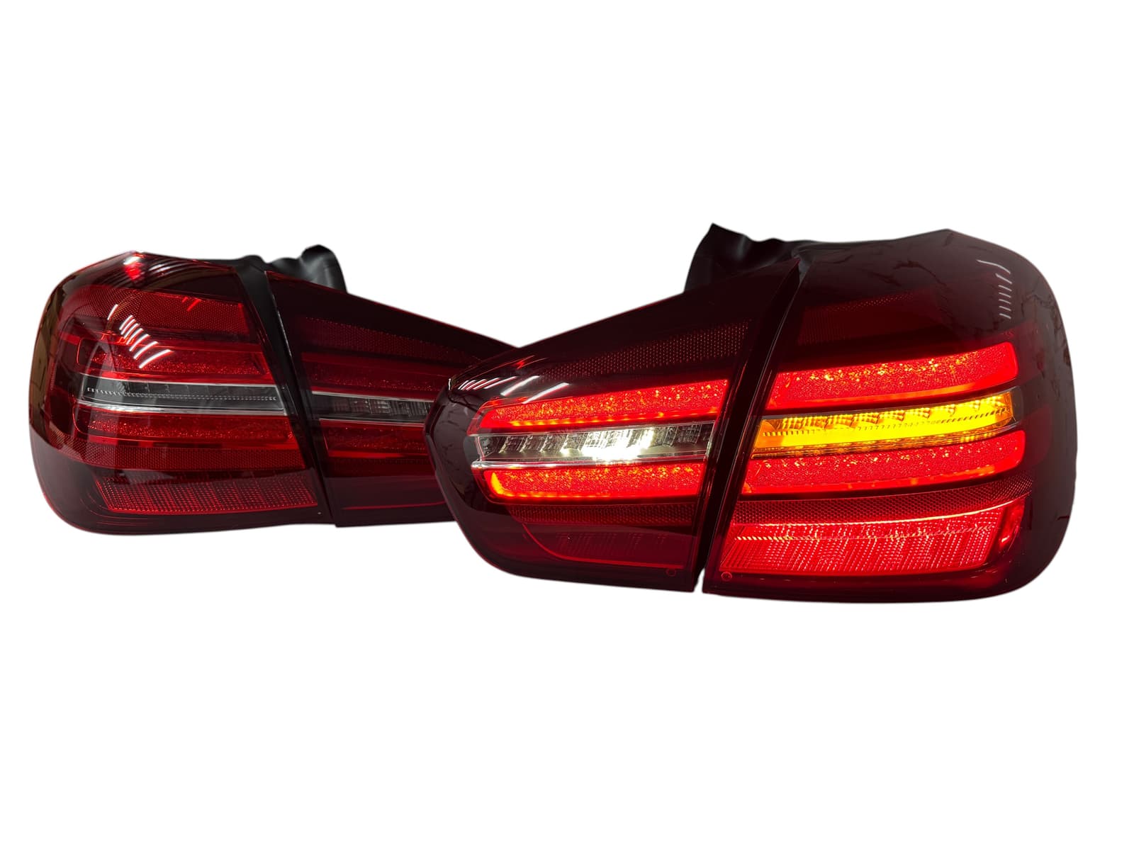 Задні ліхтарі LED (апгрейд в GLA X156 2017+) на Mercedes-Benz GLA-Class X156 2013-2017 року 5