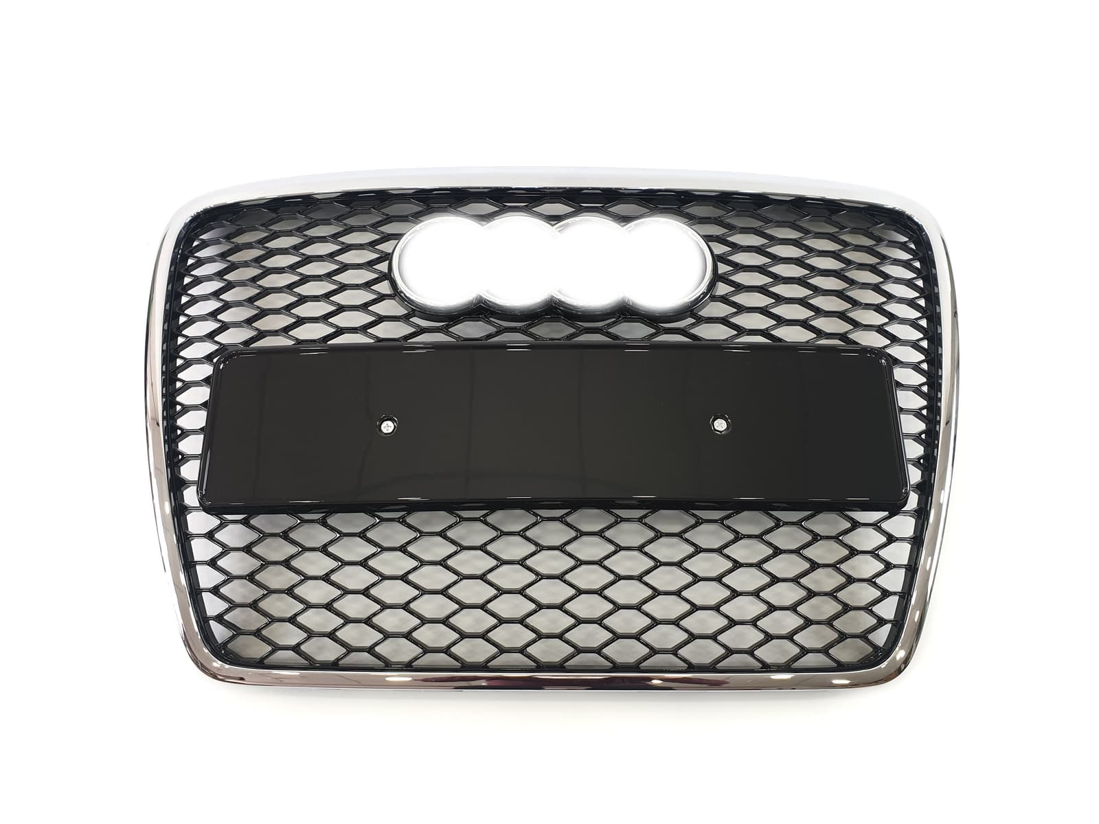 Решітка радіатора Chrome Black (в стилі RS6) без PDC на Audi A6 C6 2004-2011 року 2