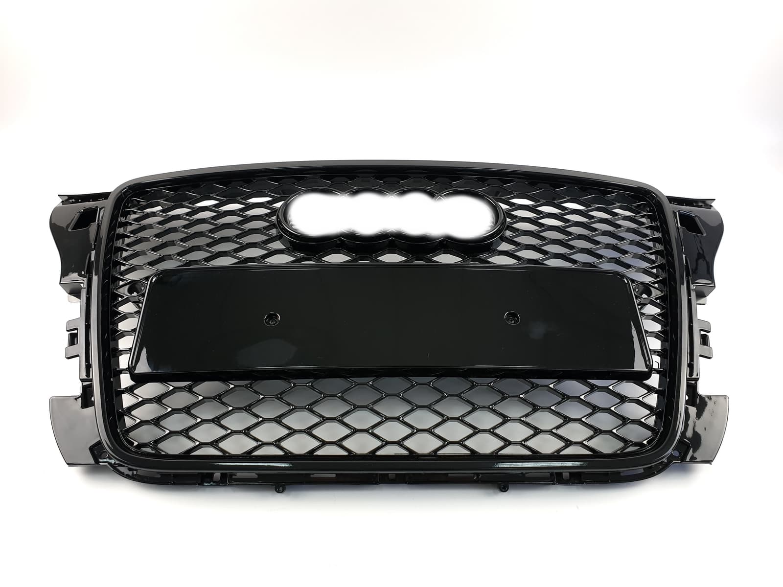 Решітка радіатора Full Black (в стилі RS3) на Audi A3 8P 2008-2012 року 2