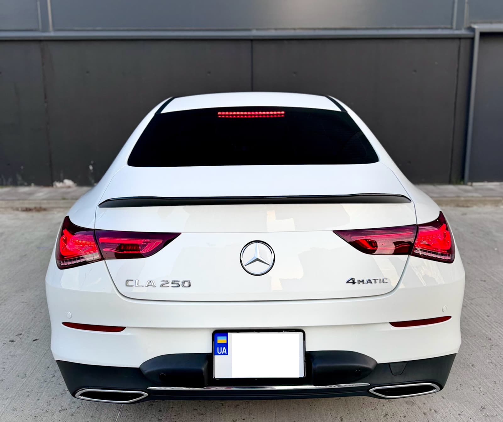 Спойлер Чорний глянець на Mercedes-Benz CLA-Class C118 2019-2023 року 5