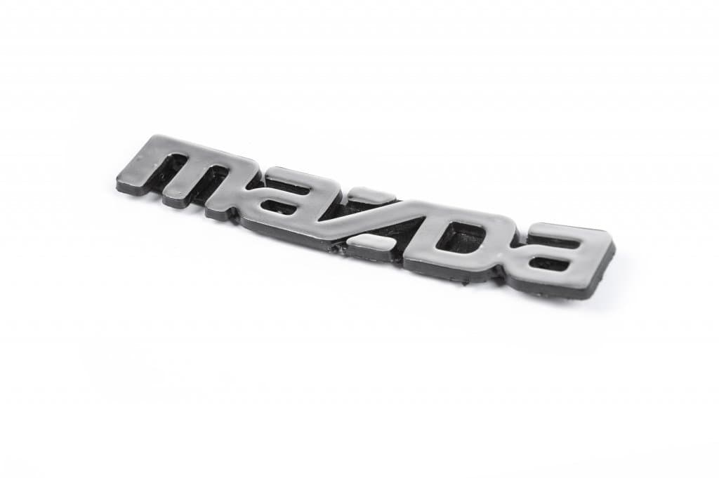 Напис Mazda (Туреччина) 8,8 см на 1,5 см