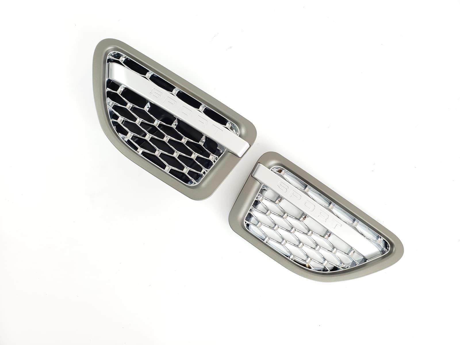 Жабра на Land Rover Range Rover Sport L320 2005-2010 року 3