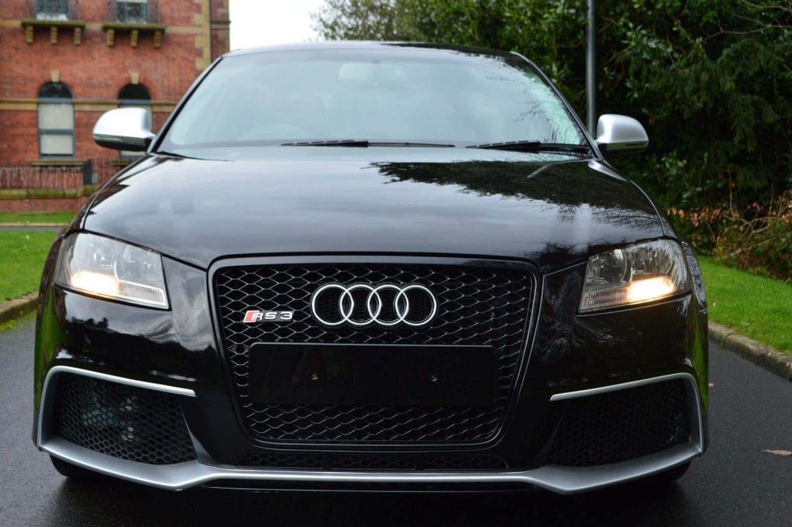 Решітка радіатора Full Black (в стилі RS3) на Audi A3 8P 2008-2012 року 4