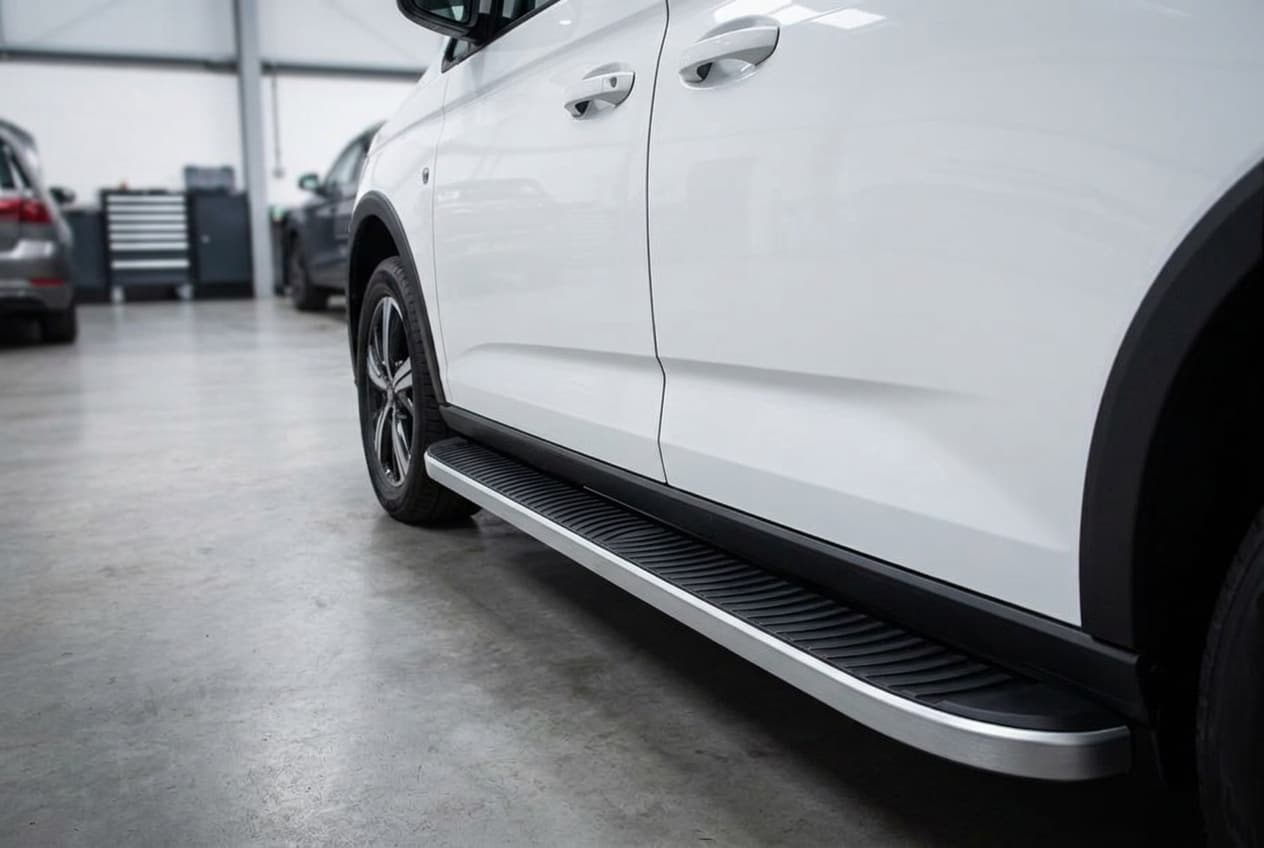 Бокові пороги Tayga Grey (2 шт., Алюміній) Стандартна база