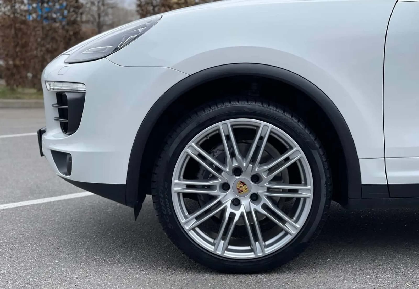 Передній бампер (стиль Cayenne S) на Porsche Cayenne 958 2014-2017 року 6