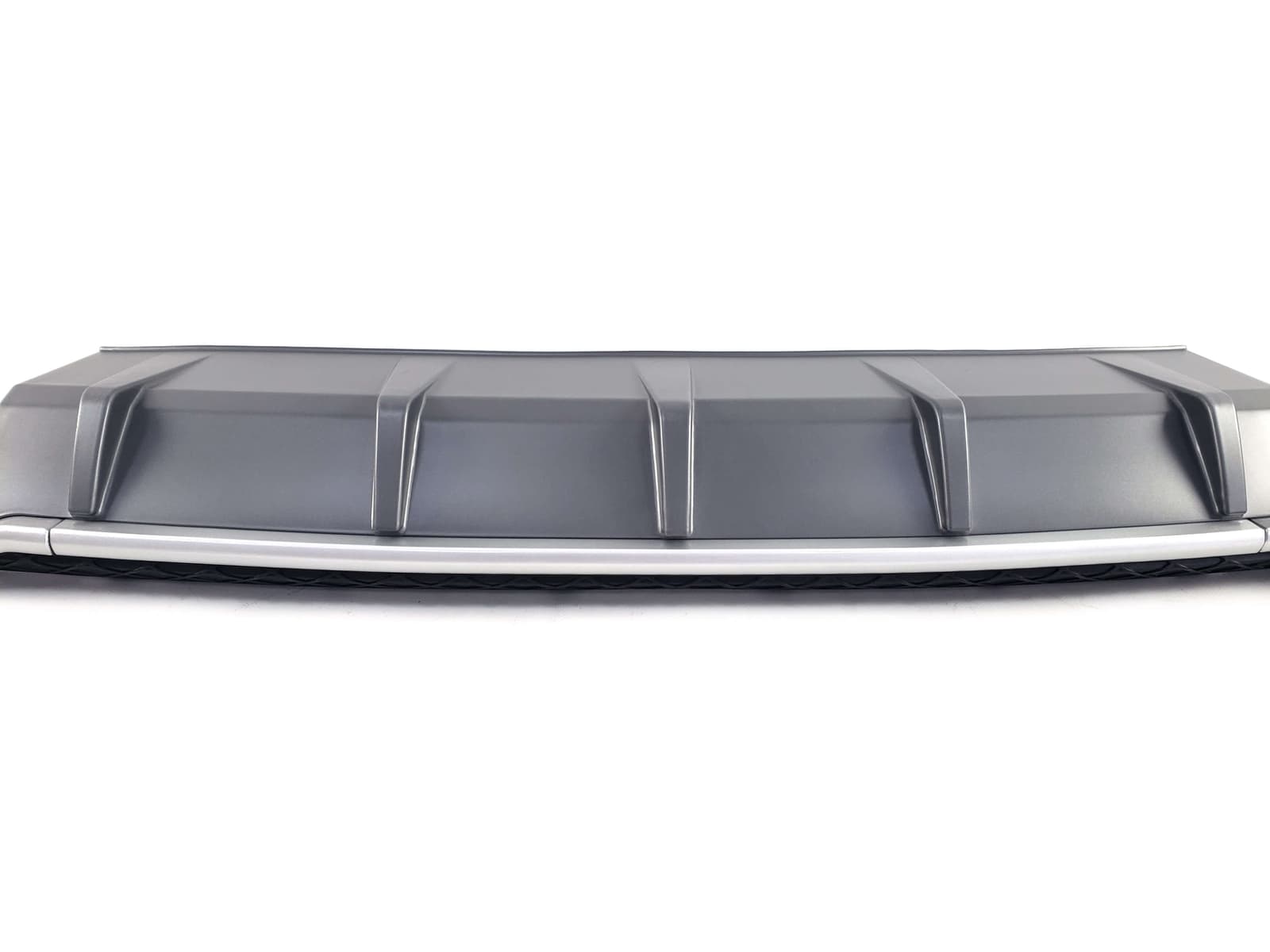 Дифузор (заднього бампера) Silver (в стилі S3 00-00) Sedan на Audi A3 8V 2016-2020 року 4
