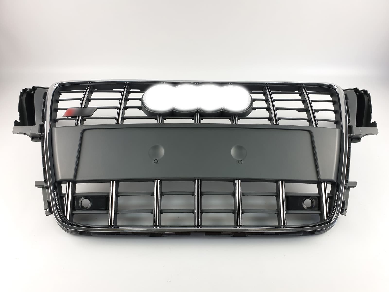 Решітка радіатора Silver Chrome (в стилі S5) на Audi A5 8T 2007-2011 року 2