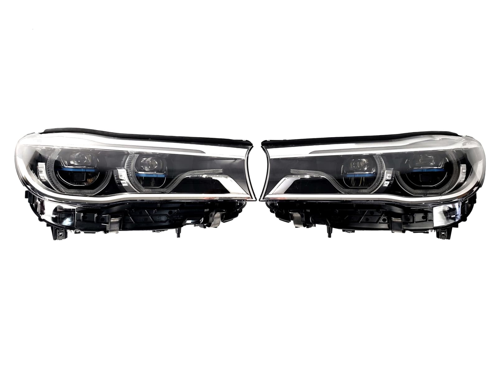 Передні фари Laser (оригінал Б/В) на BMW 7 Series G11 / G12 2015-2019 року