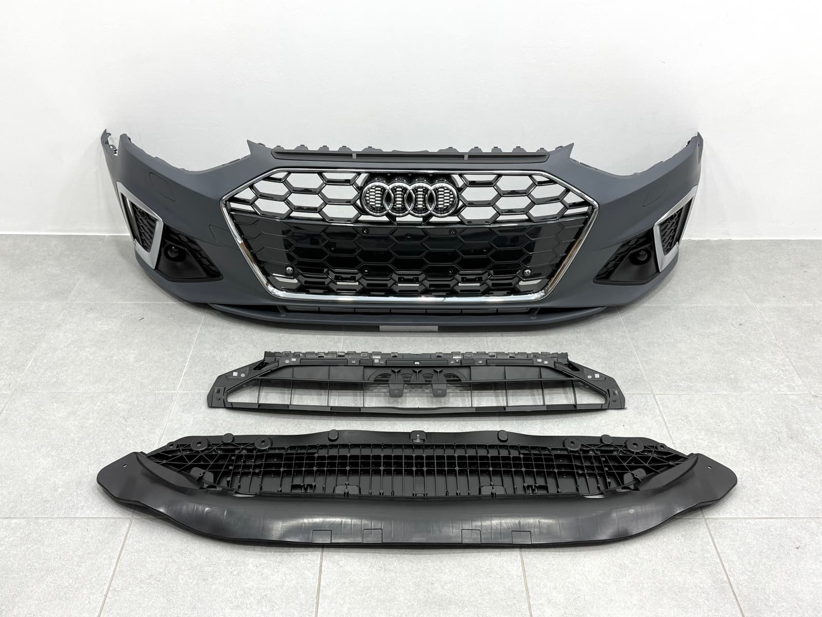 Бампер передній у зборі S-Line CHROME для Audi A4 B9 2020-2023