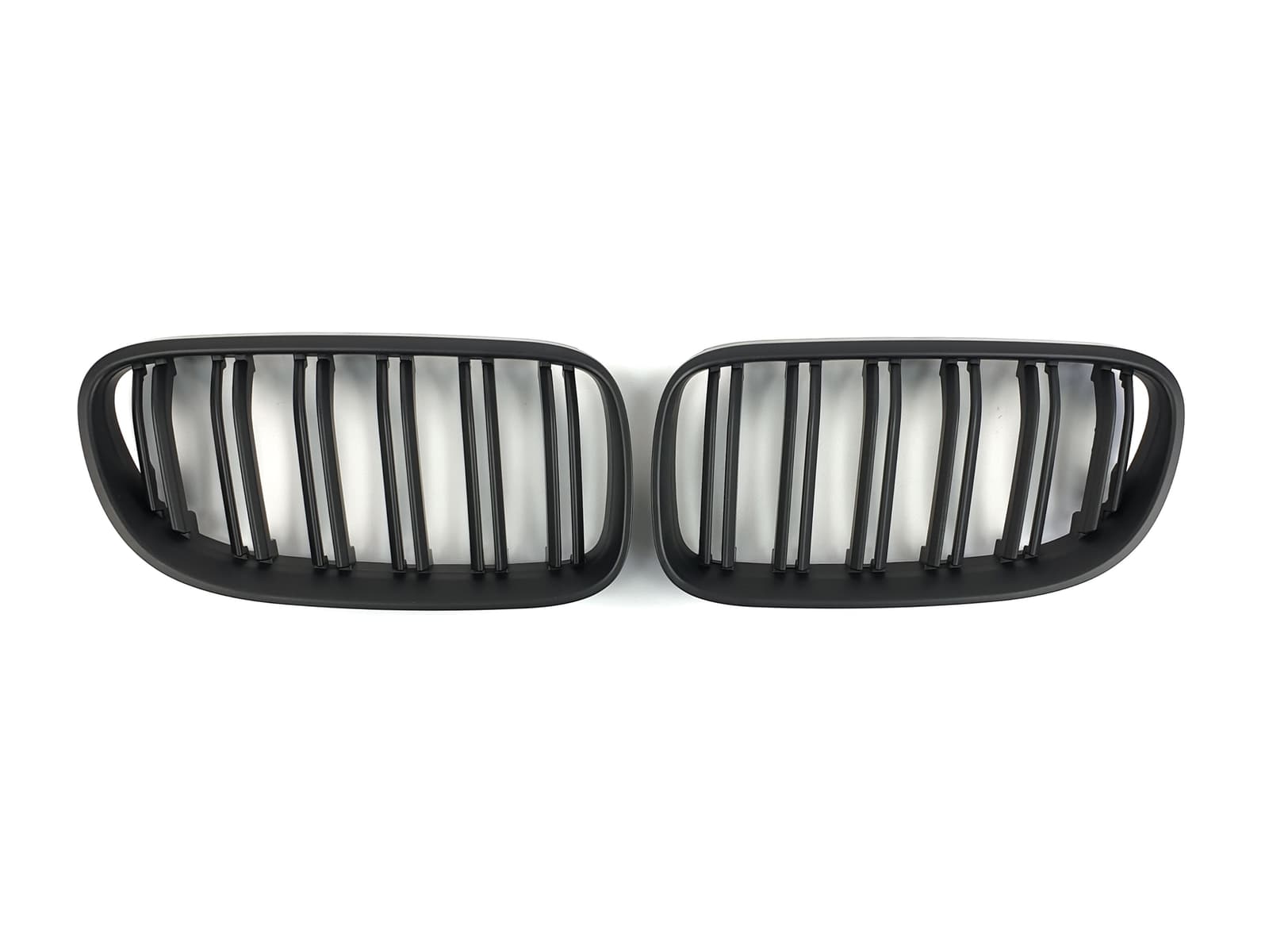 Ніздрі Чорний мат (Подвійні M-Look) на BMW 3 Series E92 / E93 2010-2013 року