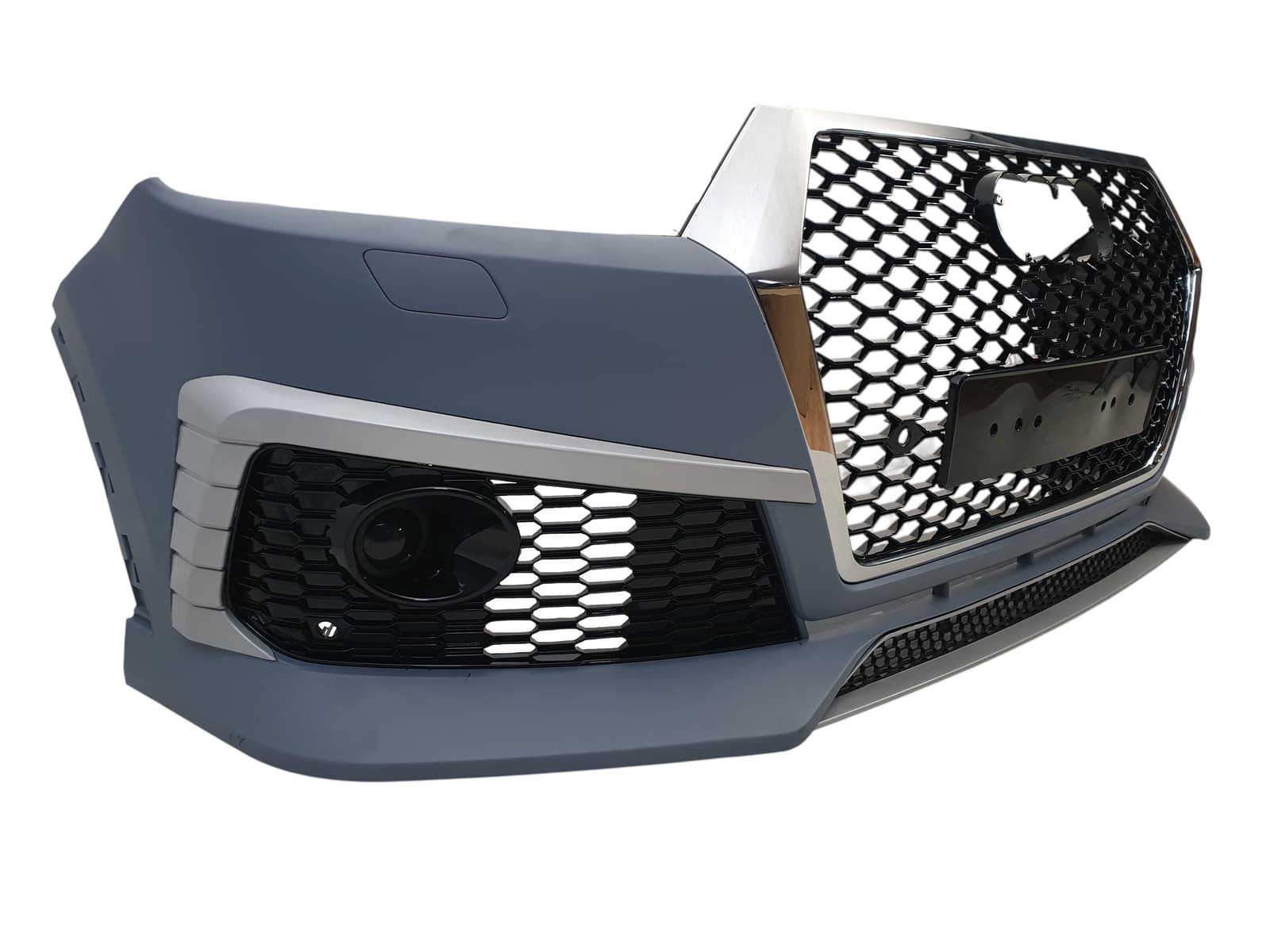 Передній бампер (RS Style) Chrome на Audi Q7 4M 2015-2020 року 2