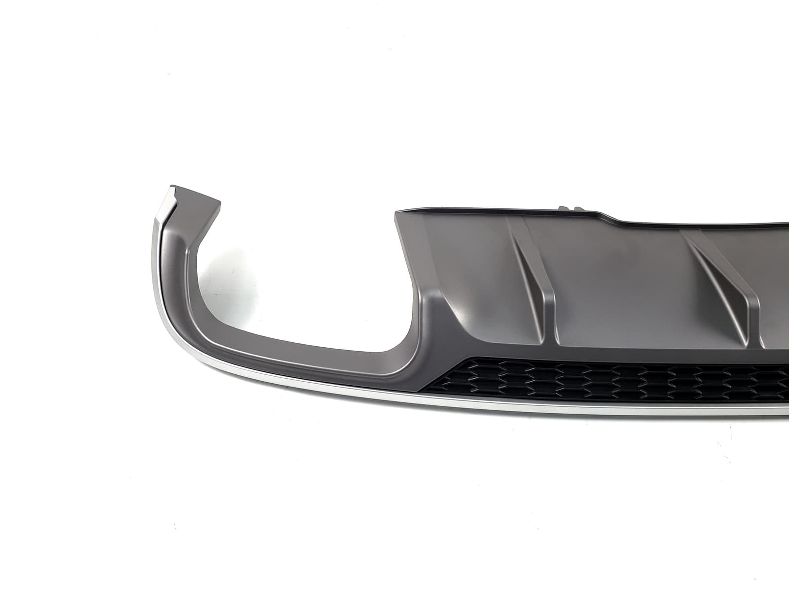 Дифузор (заднього бампера) Silver (в стилі S5 B9 00-00) на Audi A4 B9 2015-2019 року 2