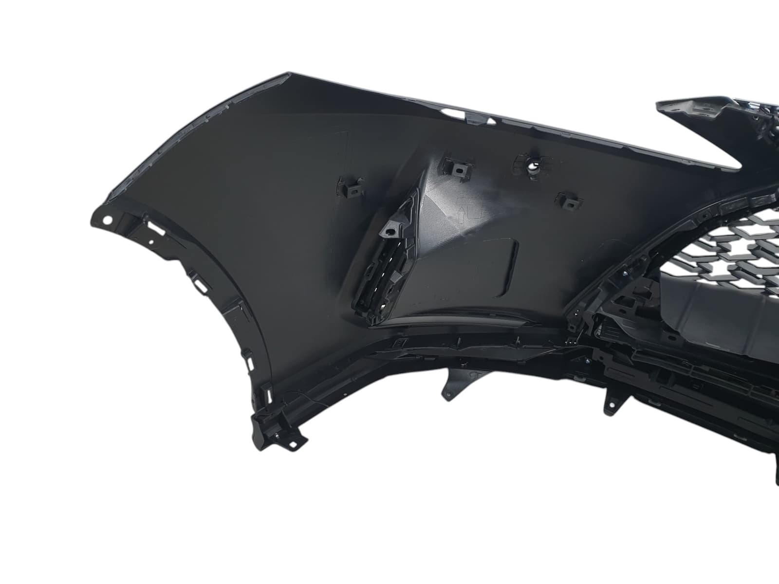 Передній бампер (стиль F-Sport) на Lexus RX 2019-2022 року 4
