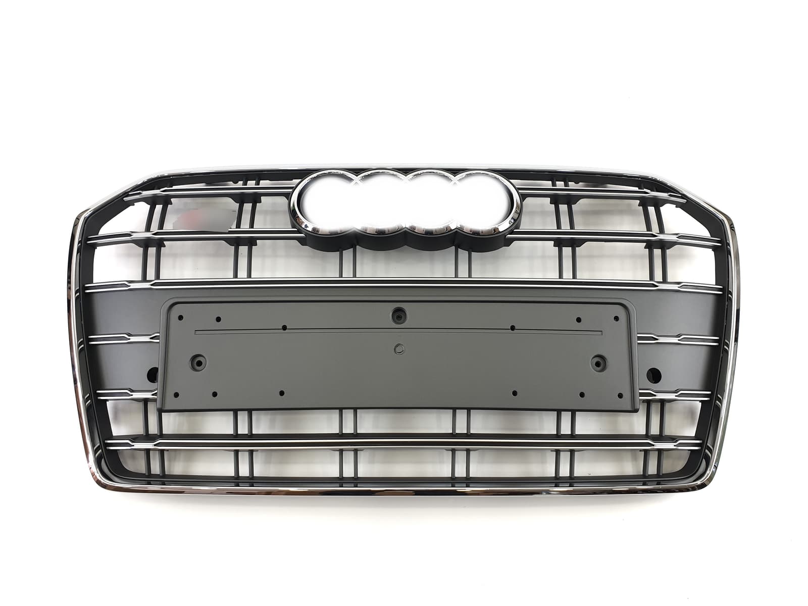 Решітка радіатора Silver Chrome (в стилі S6) на Audi A6 C7 2014-2018 року 2