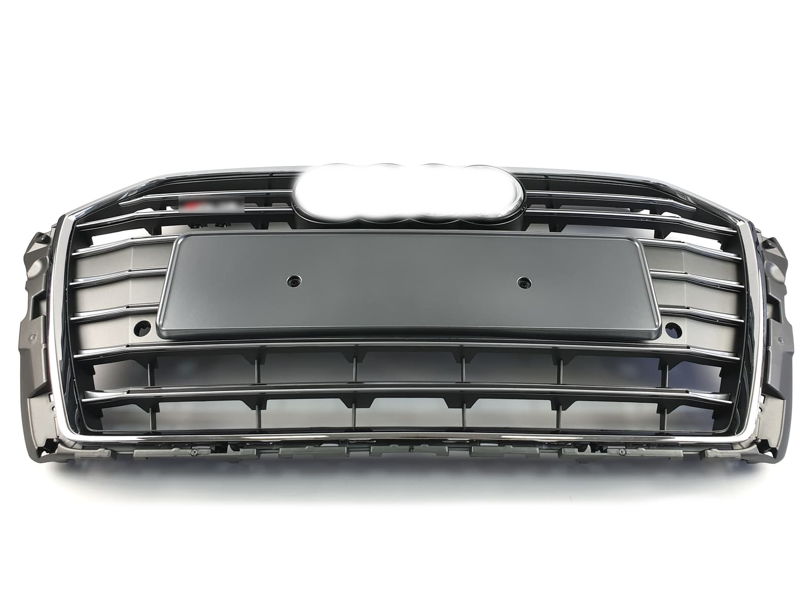 Решітка радіатора Silver Chrome (в стилі S3) на Audi A3 8V 2016-2020 року 2