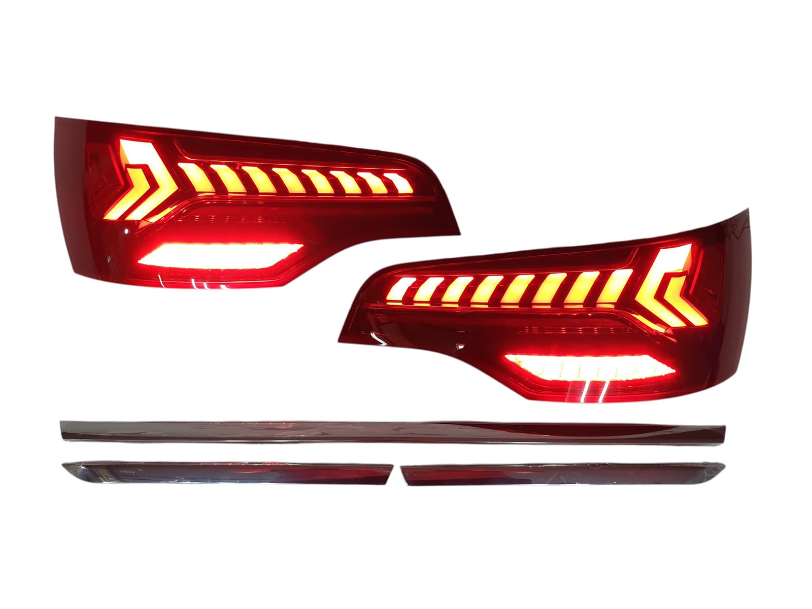 Задні ліхтарі Led (Red) на Audi Q7 4L 2005-2015 року 6