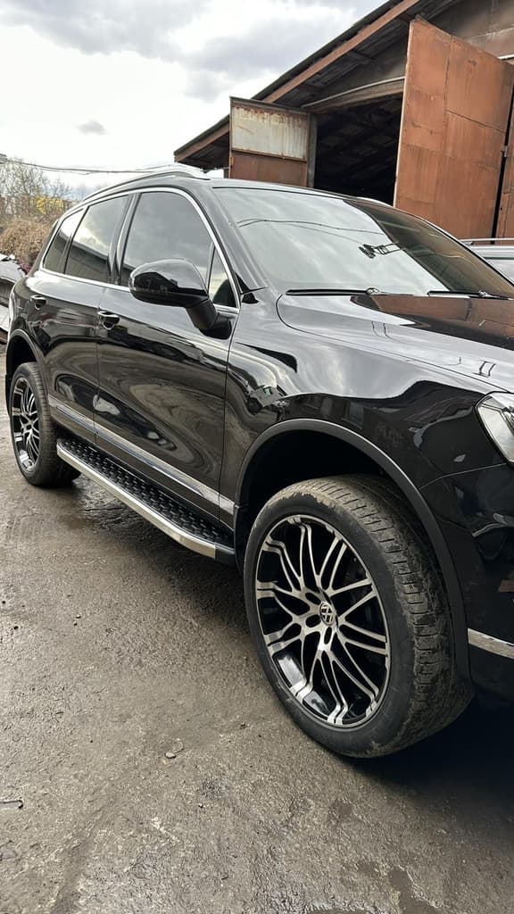 Бокові пороги BlackLine (2 шт, алюміній)
