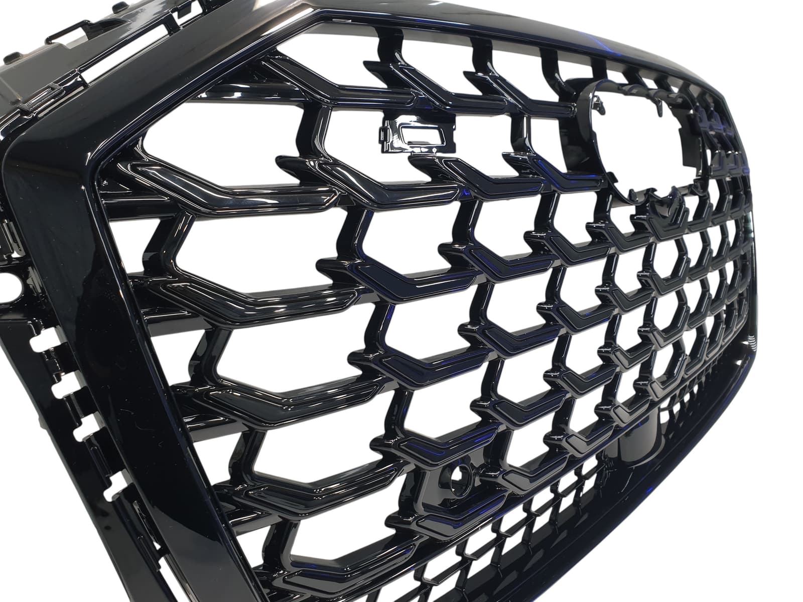 Решітка радіатора Full Black (стиль S8) на Audi A8 D5 2021-2026 року 2