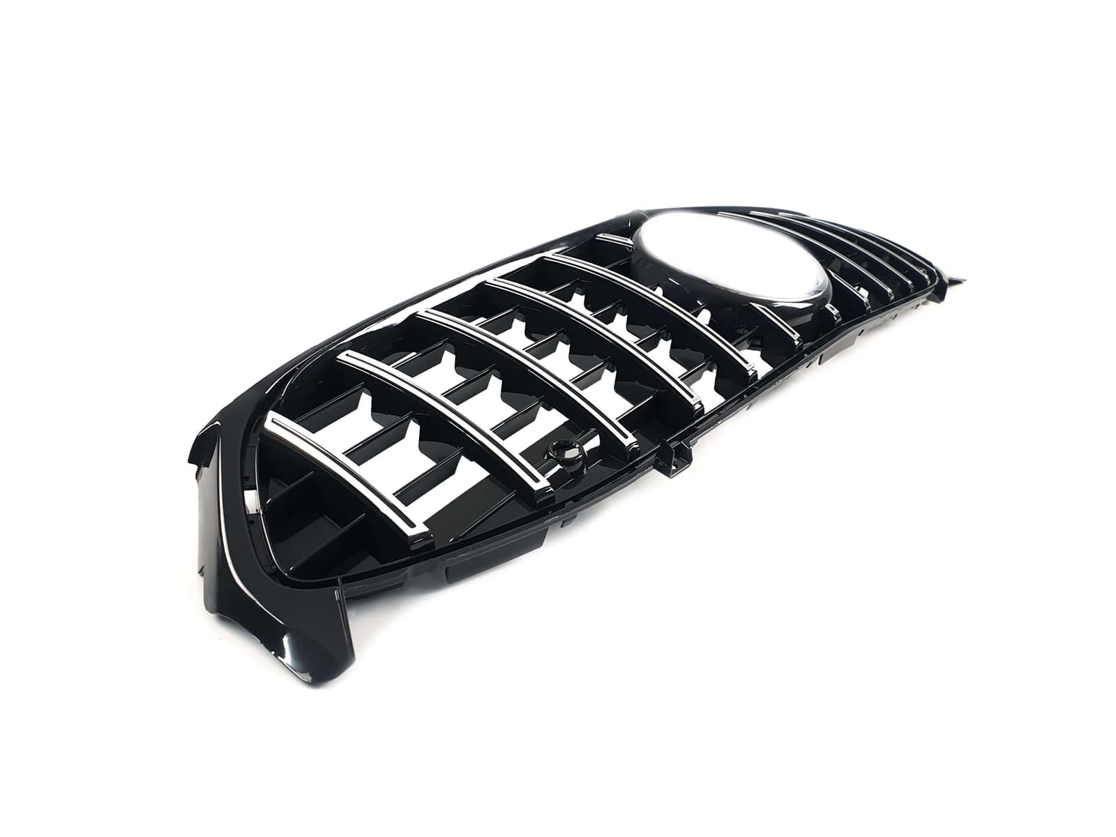 Решітка радіатора Chrome Black (з місцем під камеру) GT на Mercedes-Benz CLA-Class C118 2019-2023 року 3