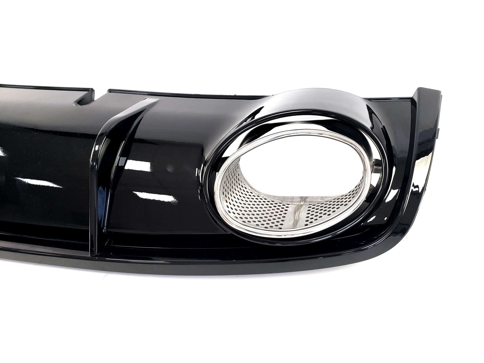 Дифузор (заднього бампера) Full Black / Chrome Pipe (в стилі RS4) на Audi A4 B8 2011-2015 року 4