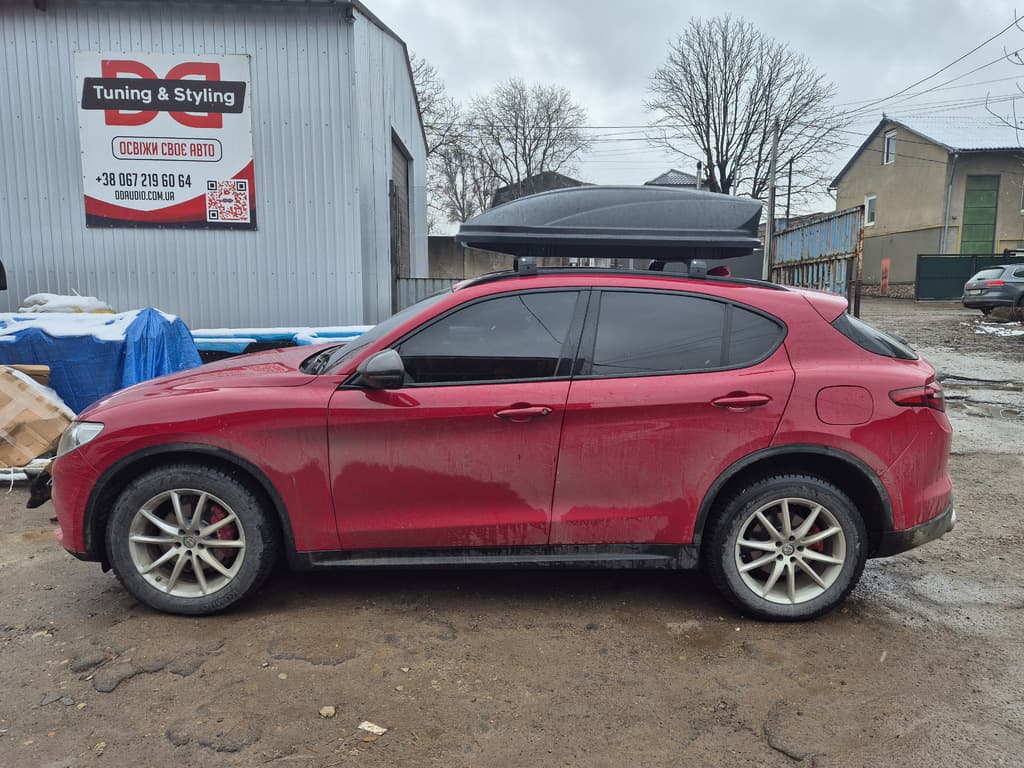 Авто бокс Niken чорний (450 л) 4
