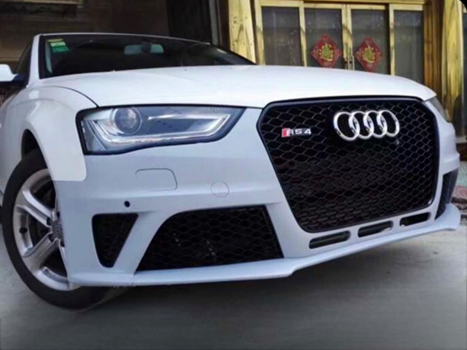 Бампер передній у зборі стиль RS4 для Audi A4 B8 2012-2015