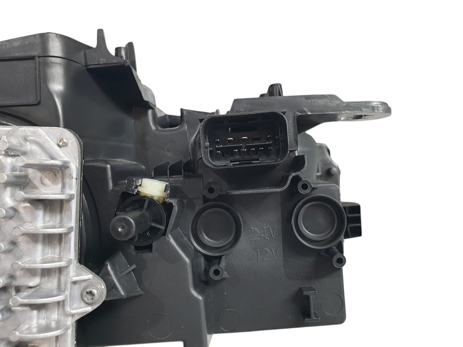 Передні фари Led (заміна галогена) на BMW X1 F48 2015-2019 року 4