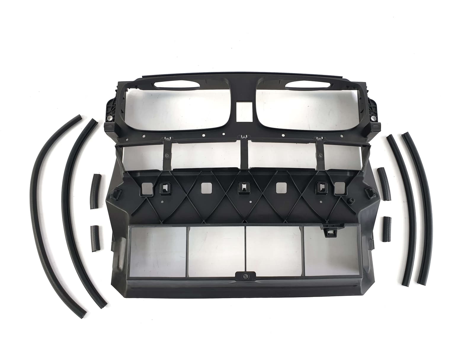 Повітряна заслонка (жалюзі) телевізор на BMW X5 E70 2007-2010 року