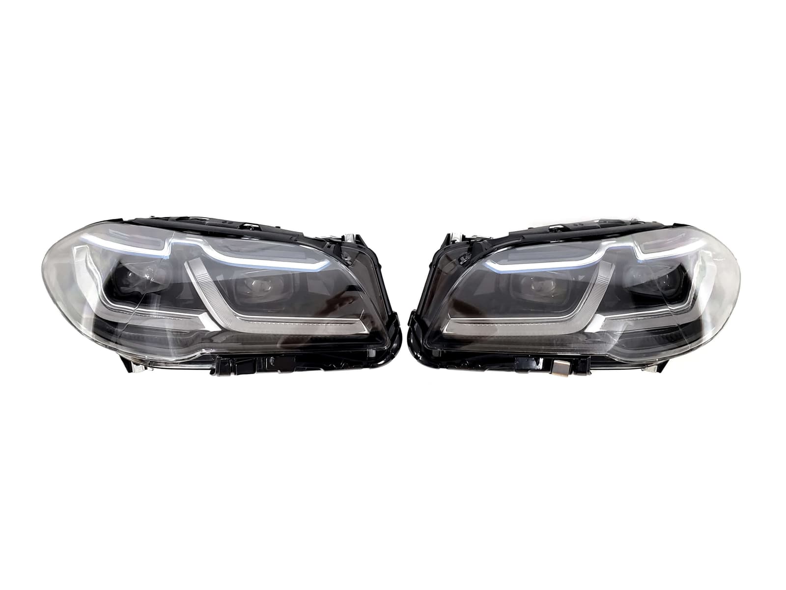 Передні фари стиль G30 Laser LCI на BMW 5 Series F10 / F11 2010-2017 року