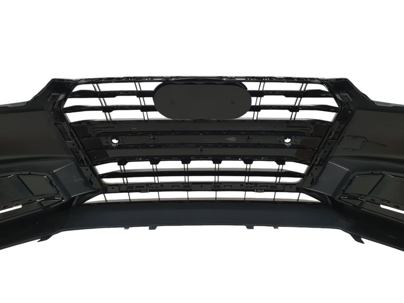 Передній бампер (стиль S4) під дистронік на Audi A4 B9 2015-2019 року 5