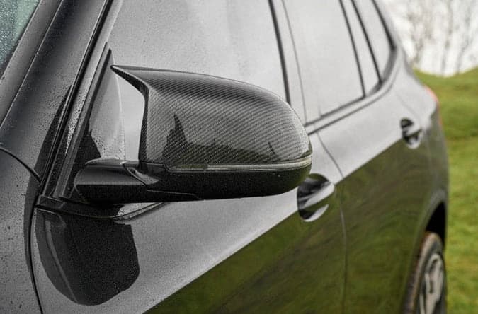 Кришки дзеркал M V1 (2 шт, Карбон)