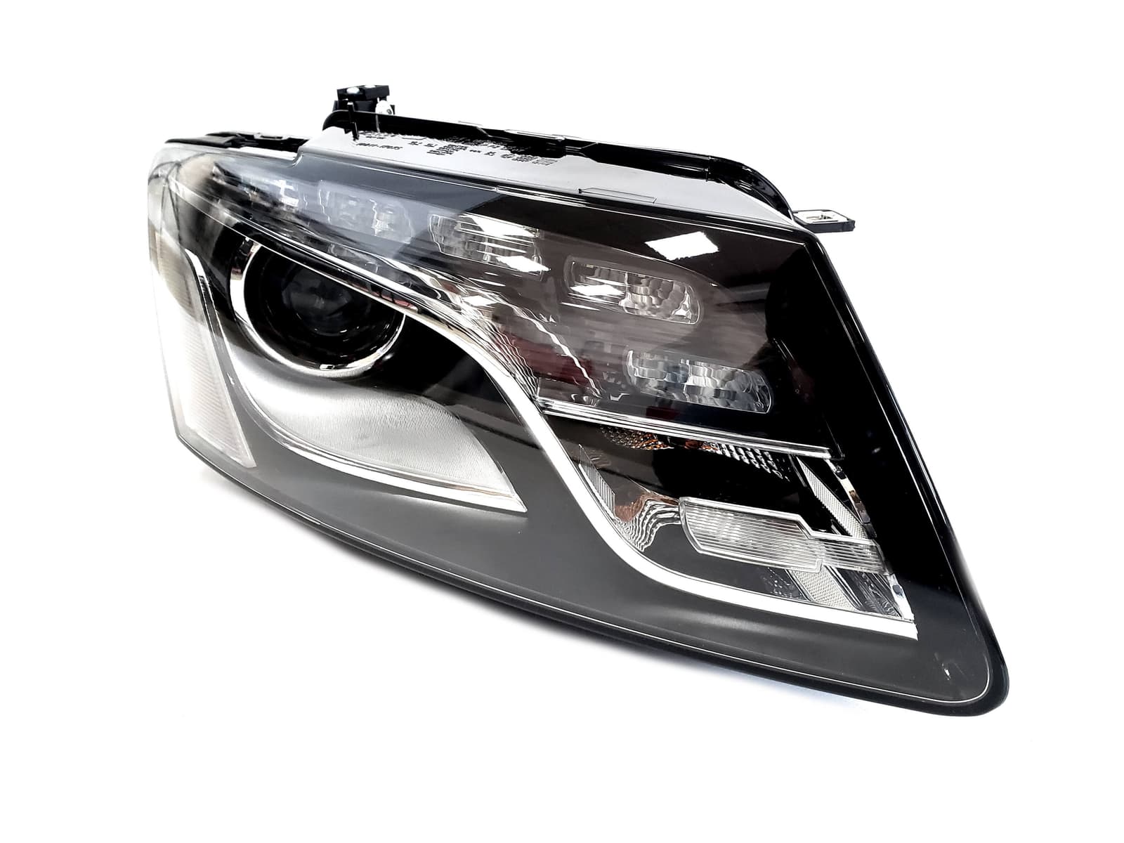 Передні фари (Bi-Xenon No Adaptive Європа) на Audi Q5 8R 2008-2012 року 2