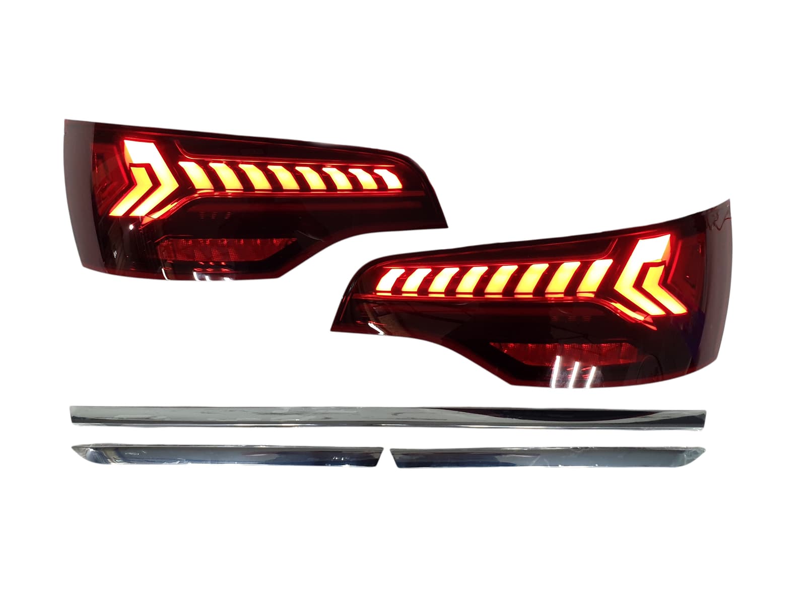 Задні ліхтарі Led (Red) на Audi Q7 4L 2005-2015 року