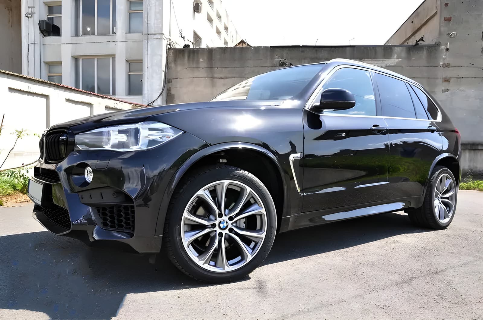Зябра в стилі Chrome X5M F85