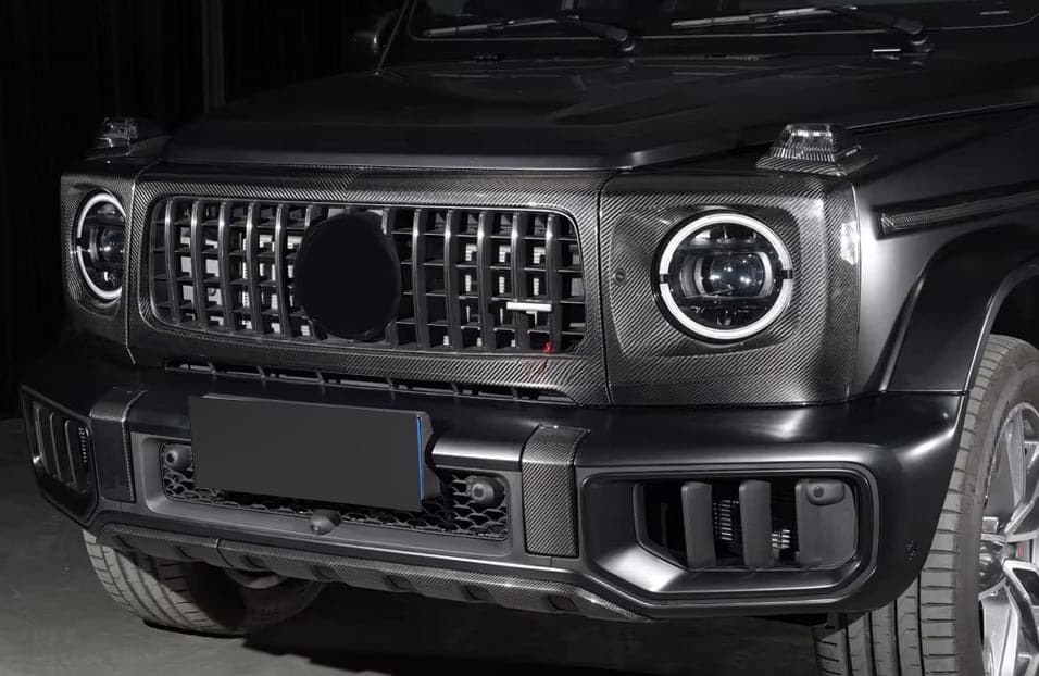 Рамка решітка радіатора Carbon V-2 2