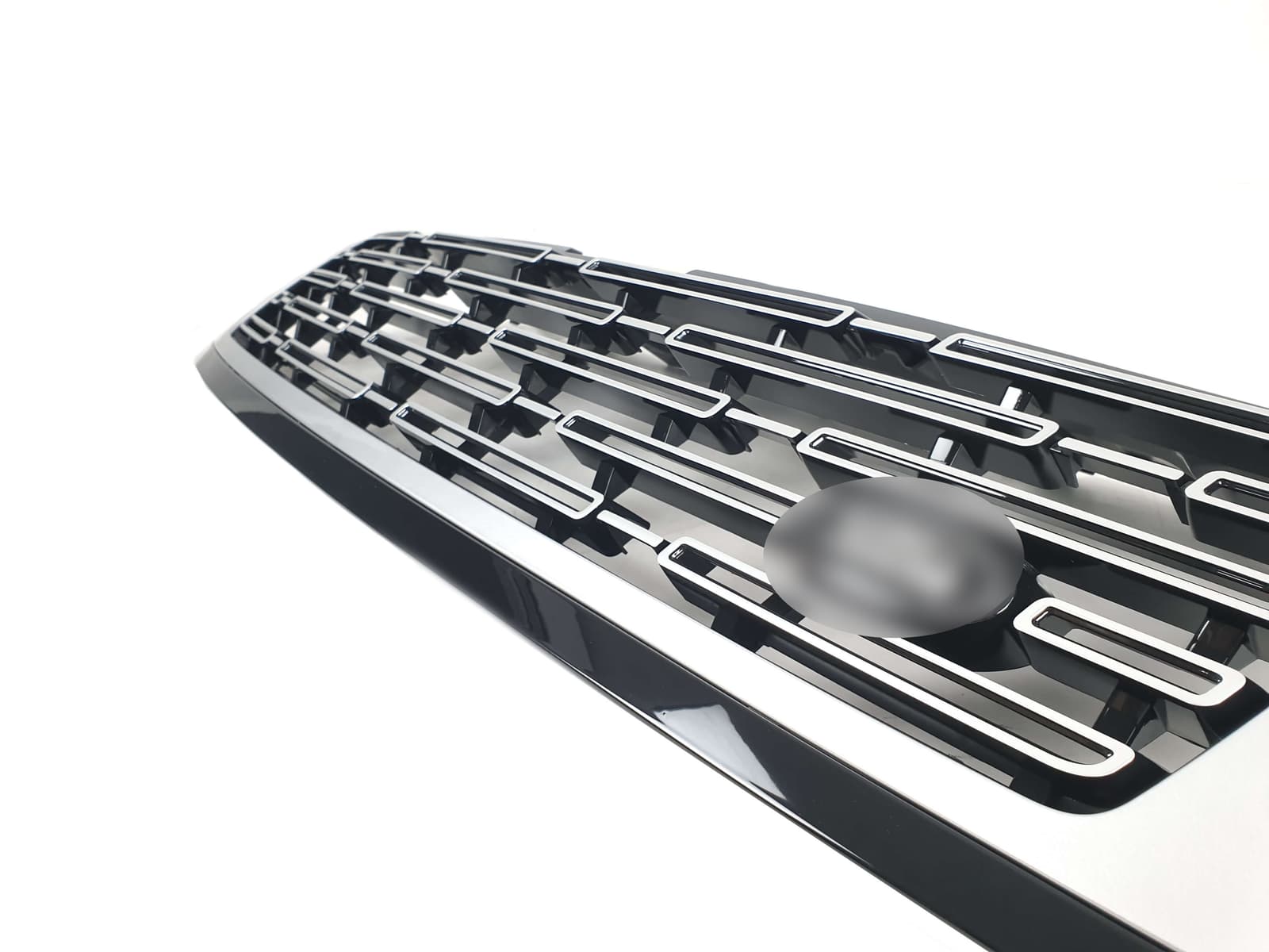 Решітка радіатора на Land Rover Range Rover Vogue L460 2021-2024 року 4