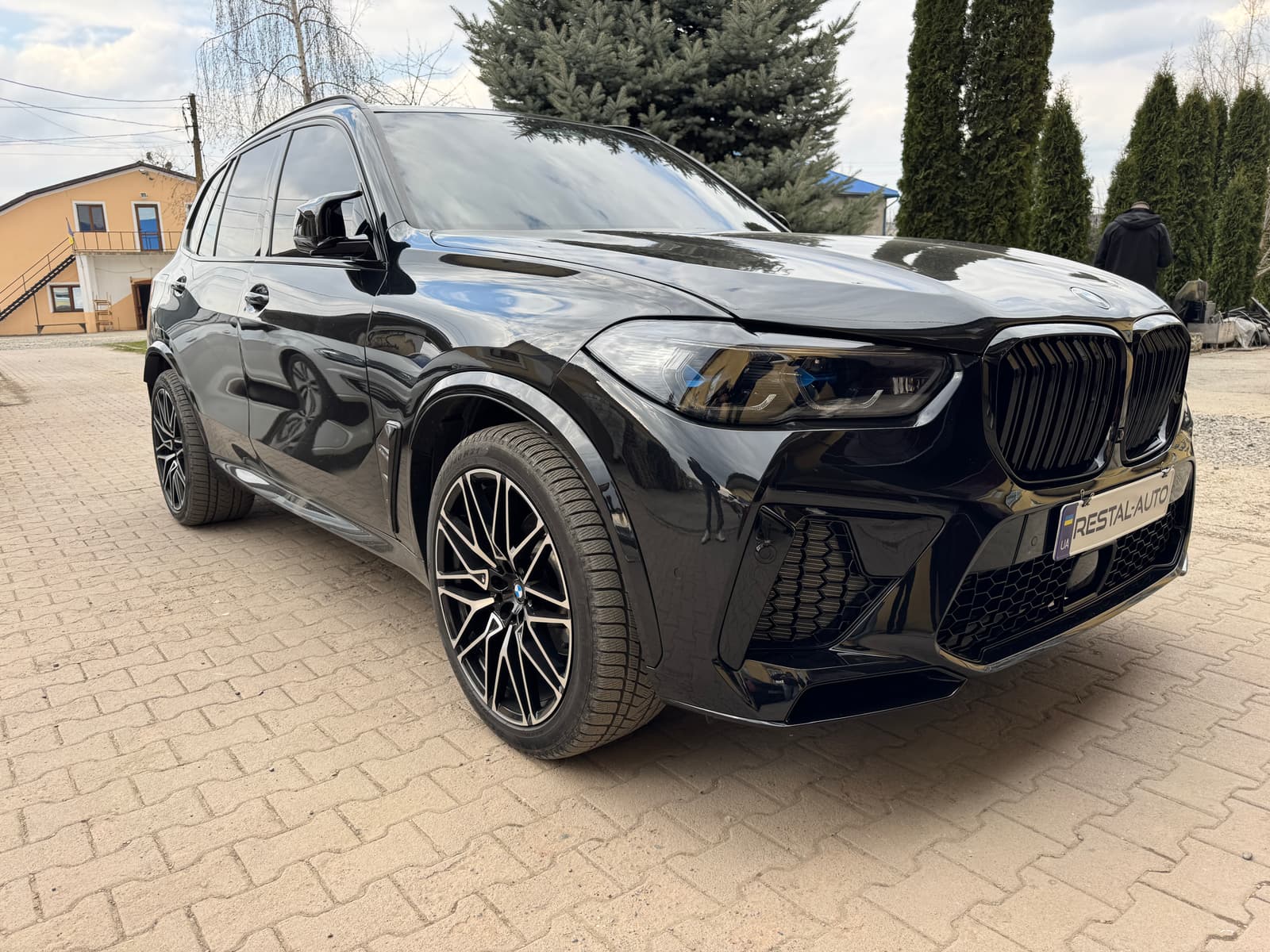 R21 Chrome Black (різноширокі) Диски на BMW X5 G05 2018-2022 року 4