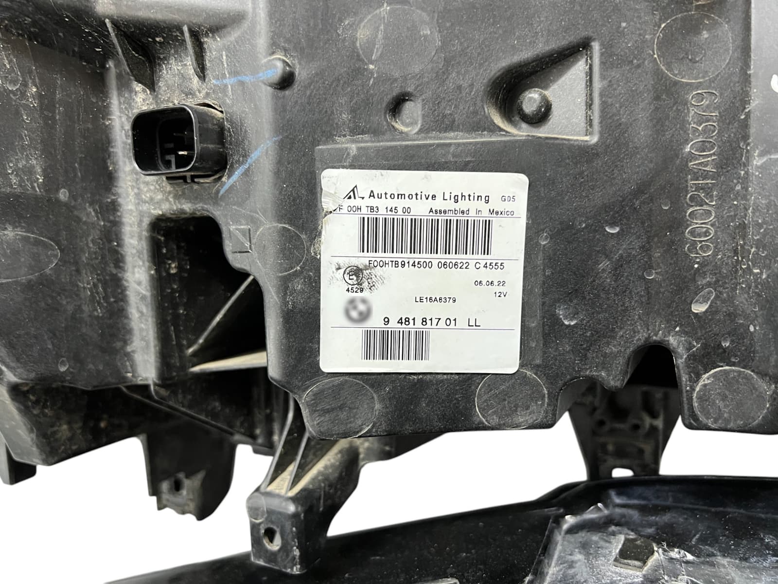 Передні фари Led LH (Оригінал) на BMW X5 G05 2018-2022 року 4