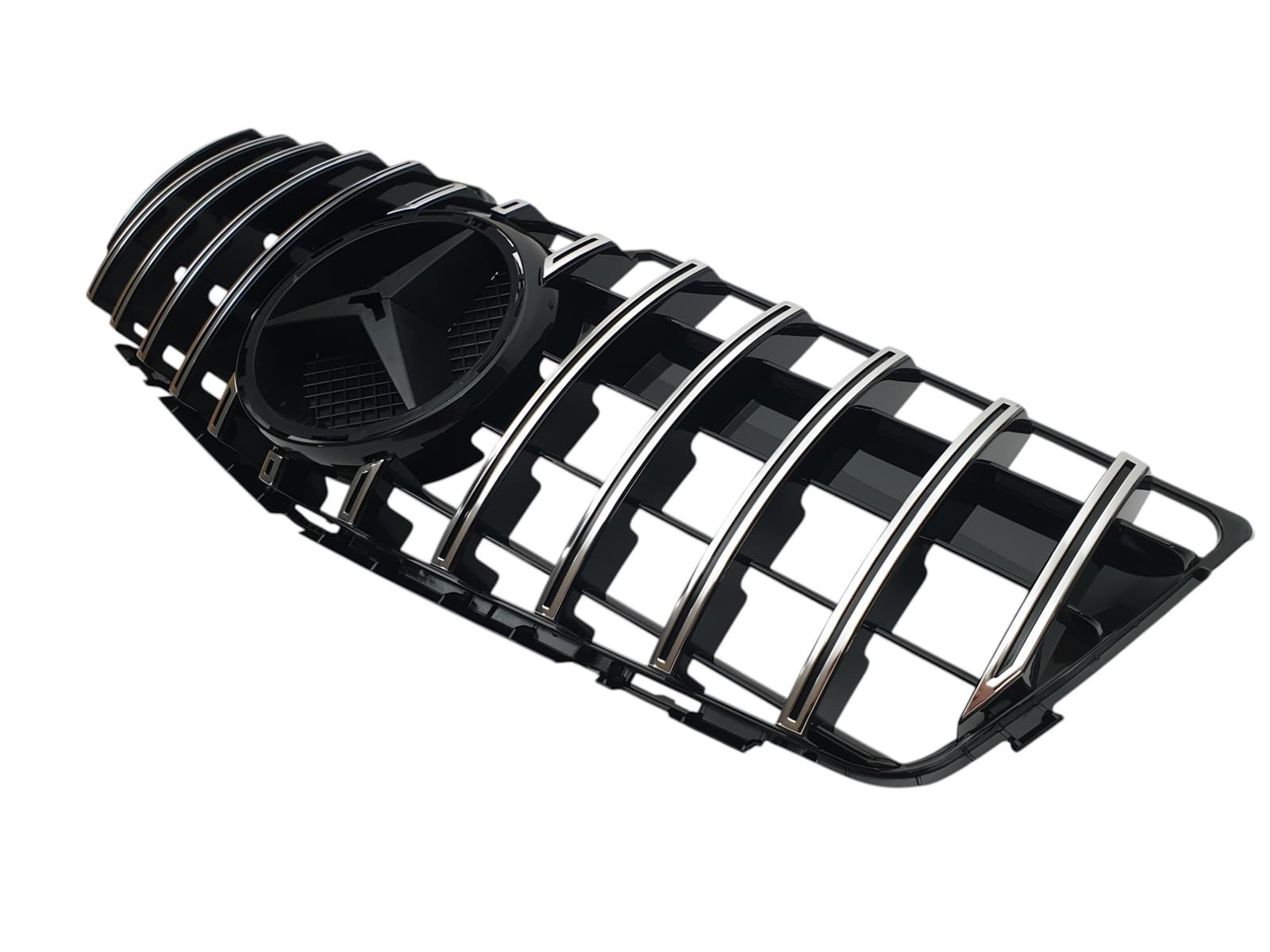 Решітка радіатора (GT Chrome Black) на Mercedes-Benz GLK-Class X204 2008-2012 року 2