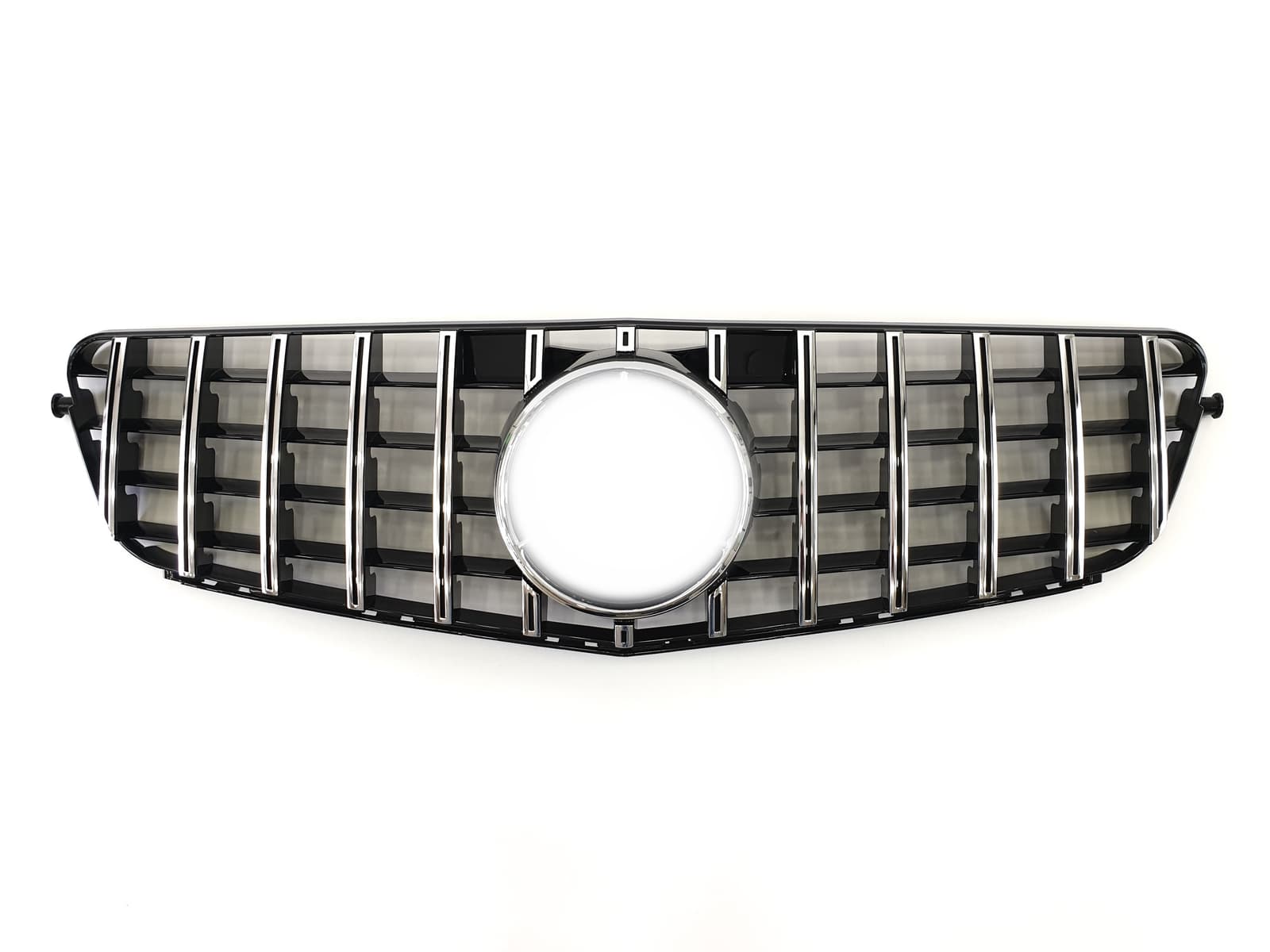 Решітка радіатора Chrome Black GT на Mercedes-Benz C-Class W204 2007-2014 року